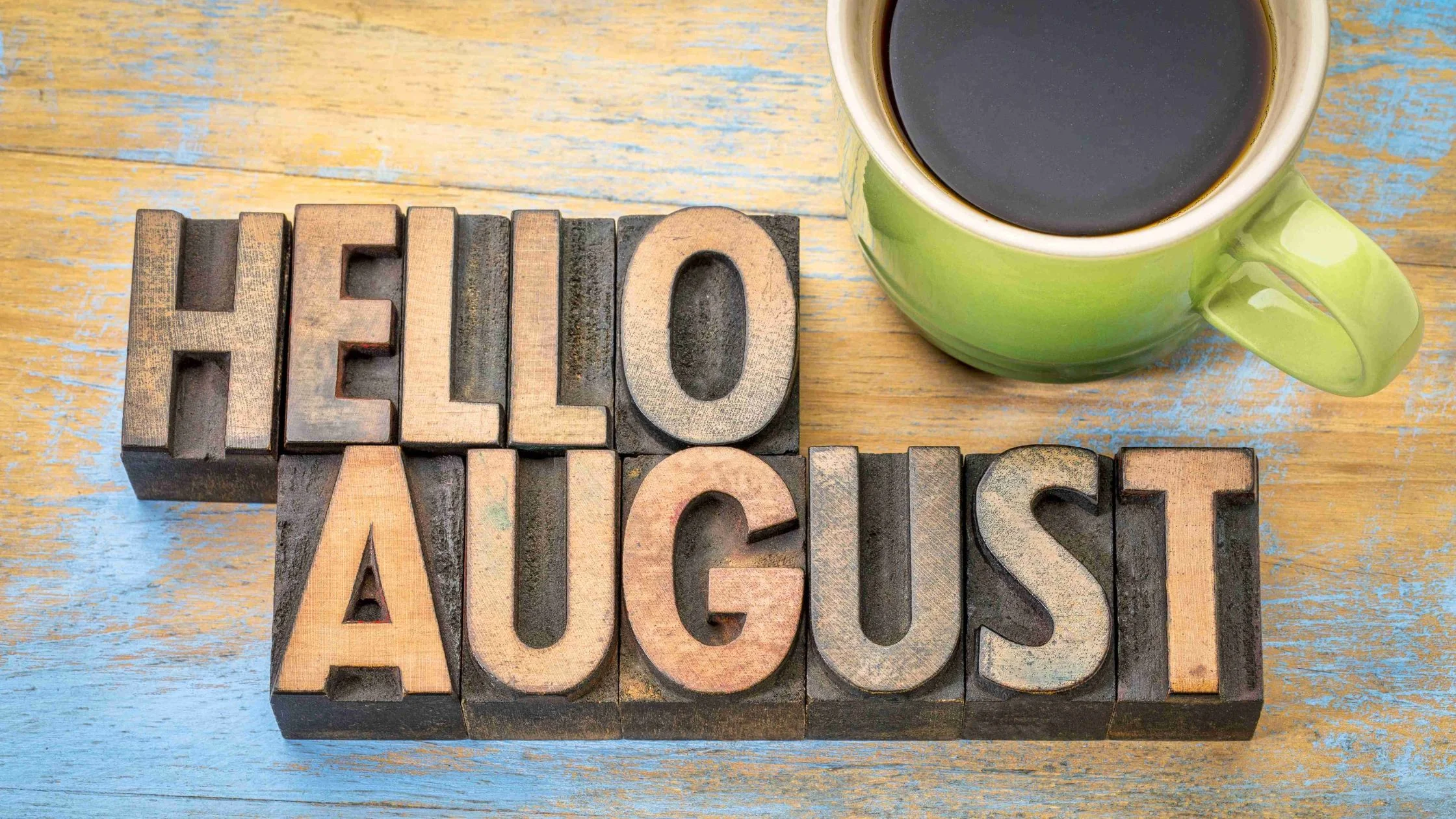 Social Media Calendar Αυγούστου 2023